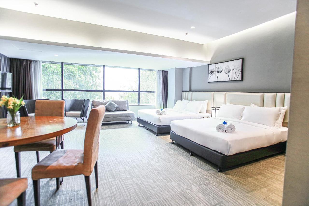 Fives Hotel Dnp Johor Bahru Dış mekan fotoğraf