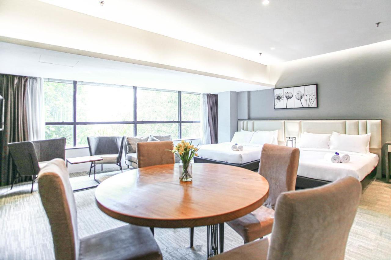 Fives Hotel Dnp Johor Bahru Dış mekan fotoğraf