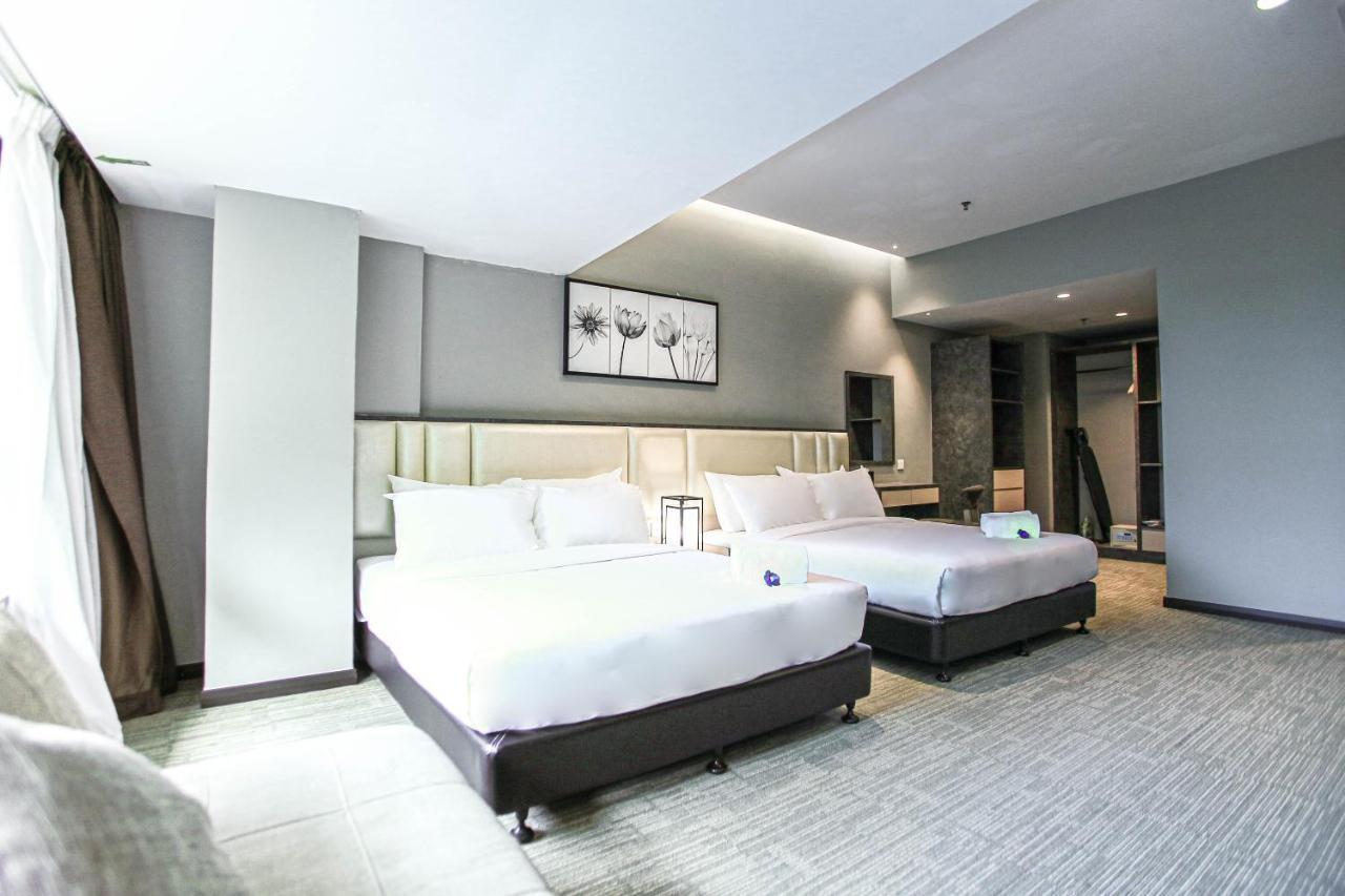 Fives Hotel Dnp Johor Bahru Dış mekan fotoğraf