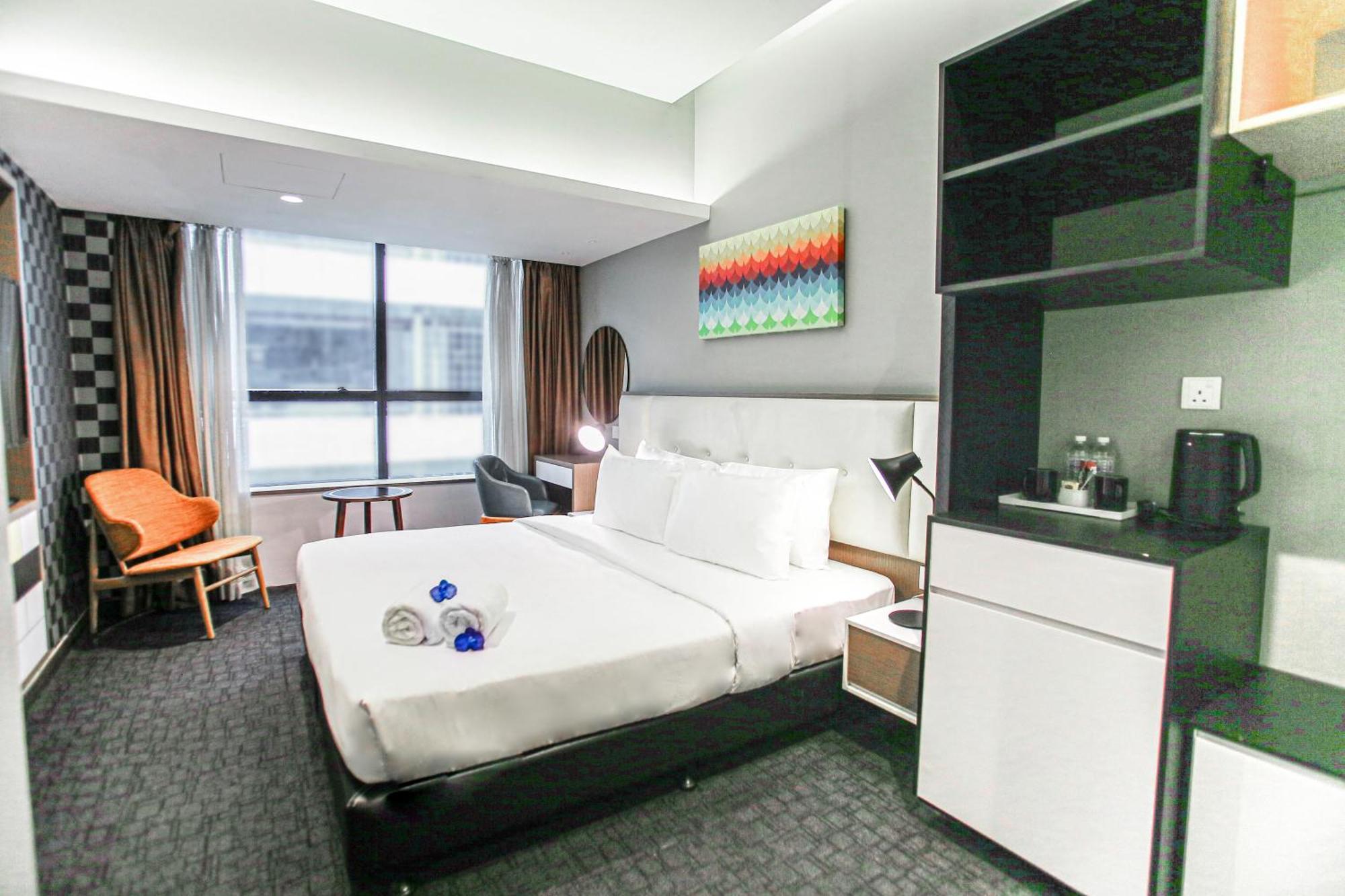 Fives Hotel Dnp Johor Bahru Dış mekan fotoğraf